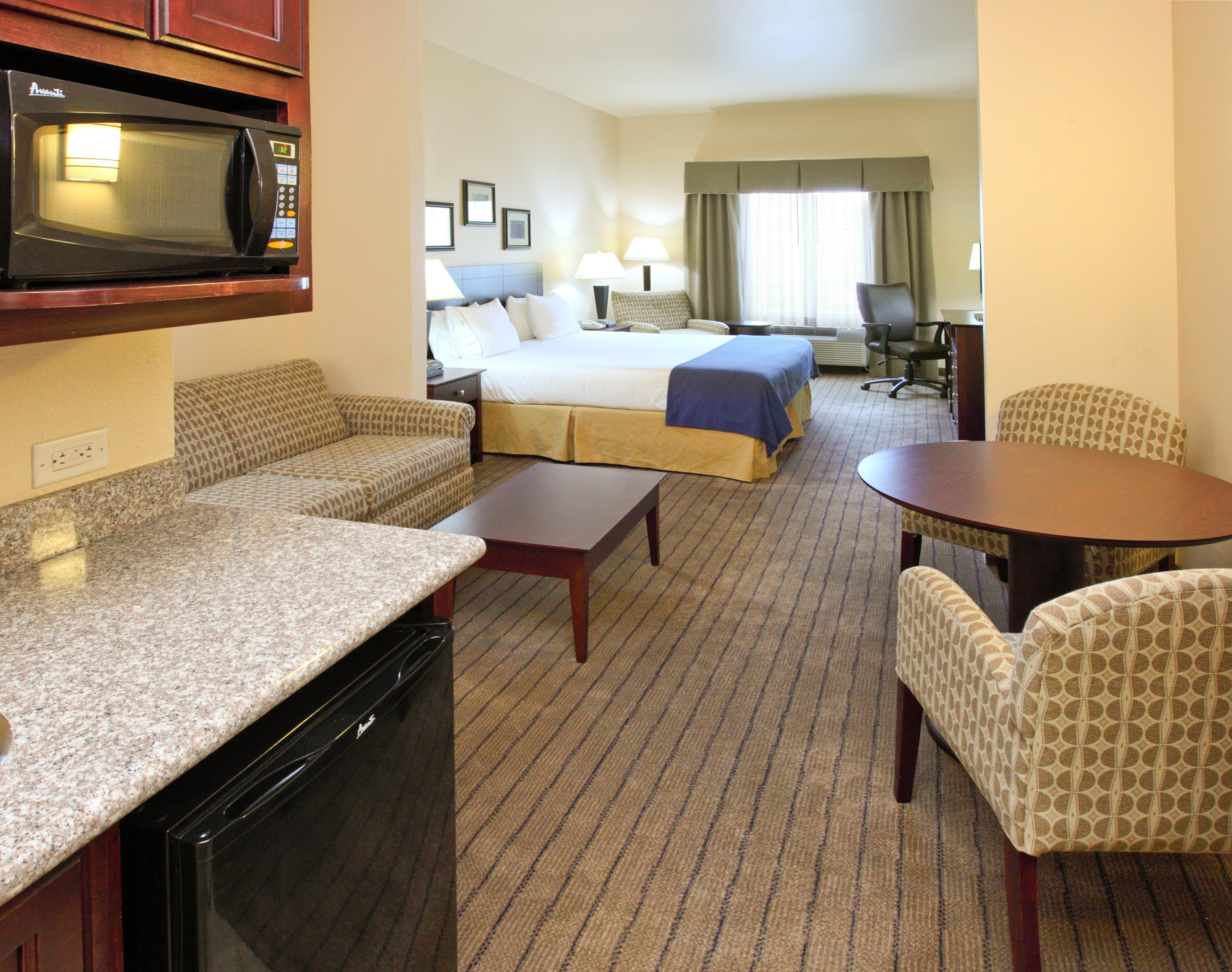 Holiday Inn Express Hotel & Suites Marshall By Ihg Eksteriør billede