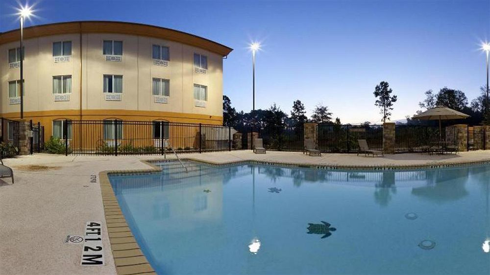 Holiday Inn Express Hotel & Suites Marshall By Ihg Eksteriør billede